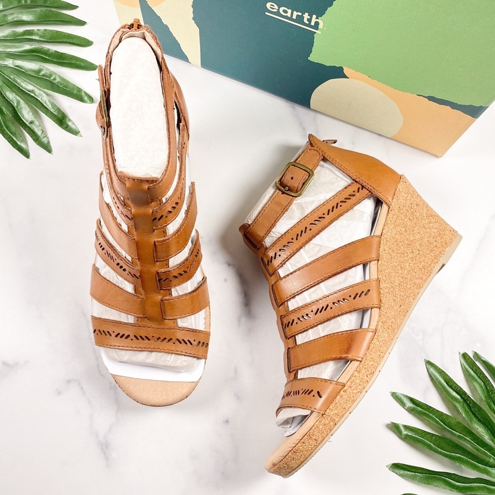 NIB Earth Woodland Sunny Caged Wedge Sandals